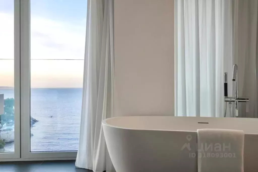 1-к кв. Крым, Алушта аллея Декабристов, 9 (39.0 м) - Фото 1
