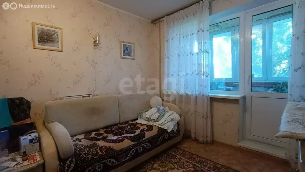 3-комнатная квартира: Саратов, Наумовская улица, 39 (55 м) - Фото 0