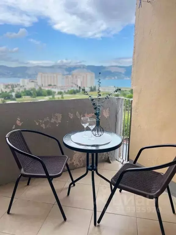 3-к кв. Краснодарский край, Новороссийск Молодежная ул., 28 (60.0 м) - Фото 1