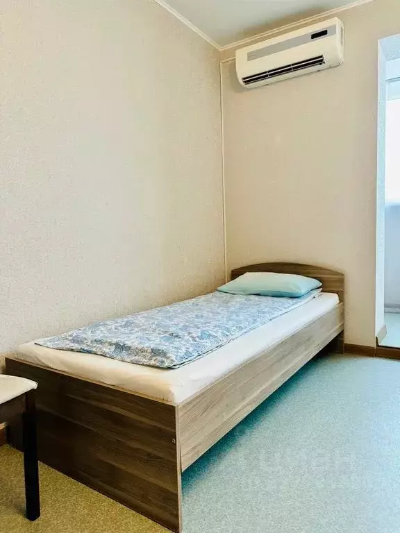 Комната Челябинская область, Челябинск Электростальская ул., 23 - Фото 2