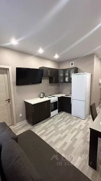 1-к кв. Тюменская область, Тюмень ул. Тимофея Чаркова, 79к2 (35.7 м) - Фото 1