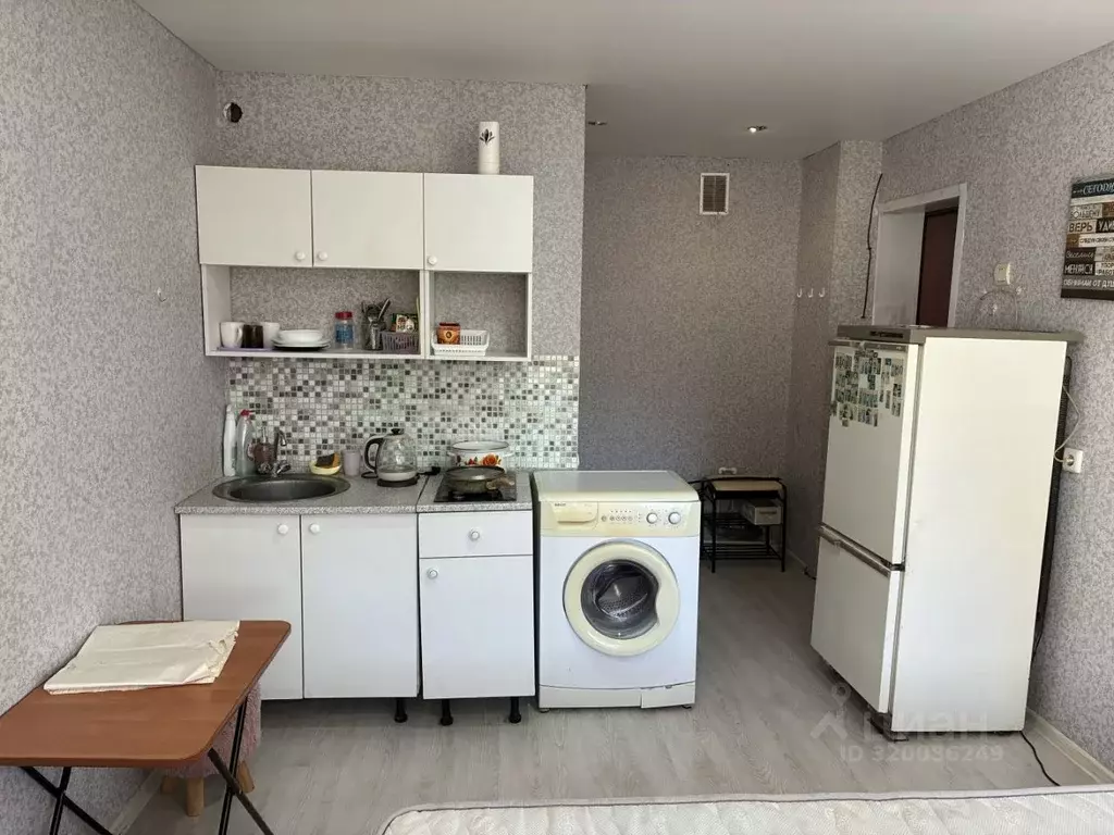Комната Татарстан, Набережные Челны просп. Мусы Джалиля, 52 (17.2 м) - Фото 0