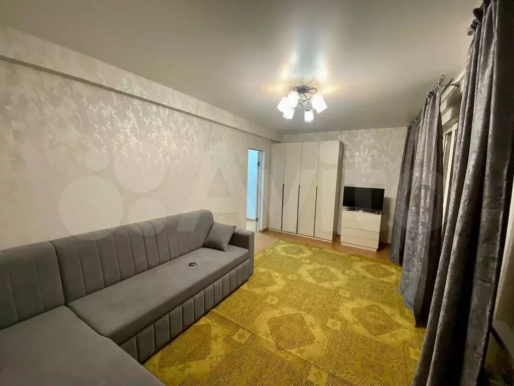 1-к. квартира, 40 м, 1/5 эт. - Фото 0