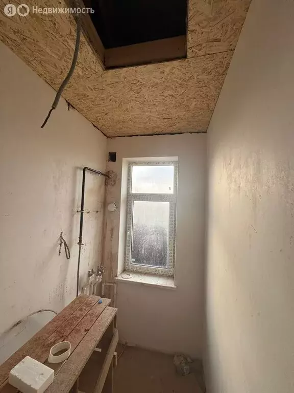 Дом в Октябрьский, Советская улица (100 м) - Фото 1