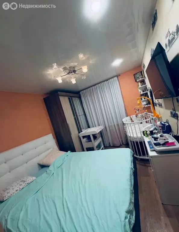 3-комнатная квартира: Череповец, Рыбинская улица, 4А (77 м) - Фото 1