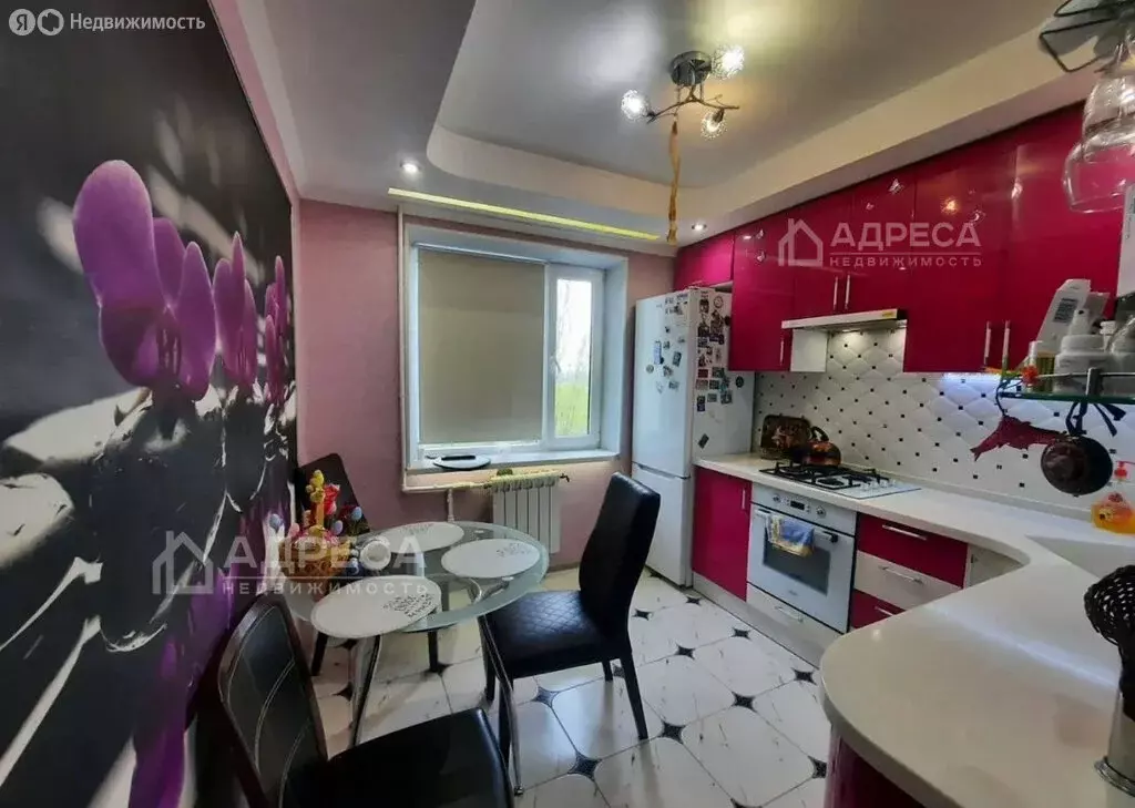 3-комнатная квартира: село Кулешовка, переулок Матросова, 1 (65 м) - Фото 1