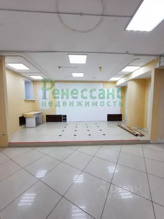 Помещение свободного назначения в Брянская область, Брянск ул. ... - Фото 0