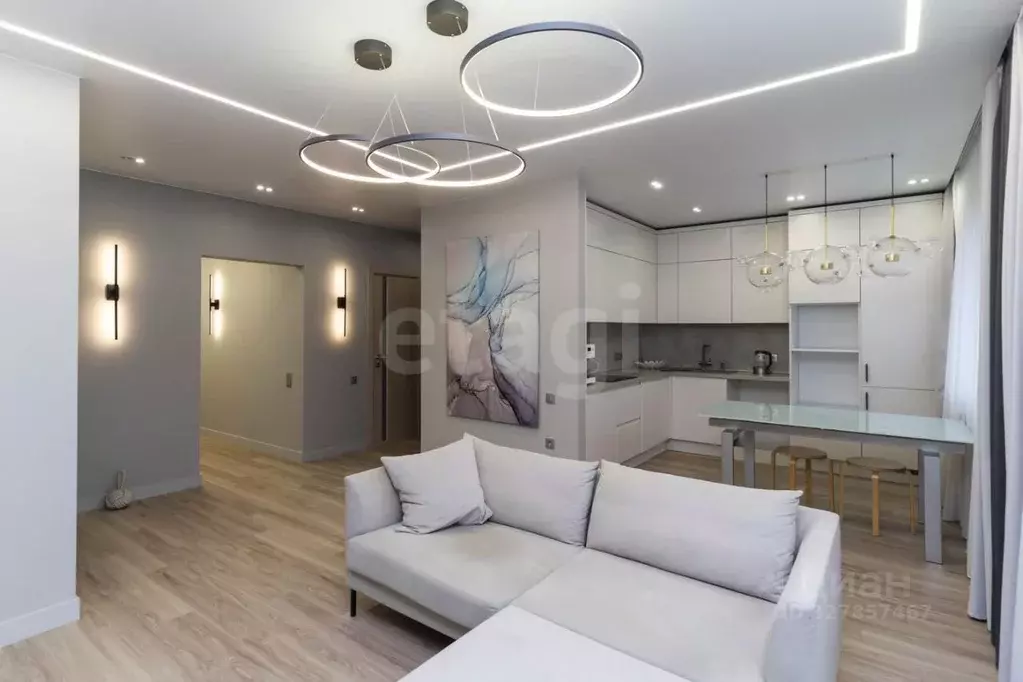 3-к кв. Тюменская область, Тюмень ул. Михаила Сперанского, 17 (101.5 ... - Фото 2