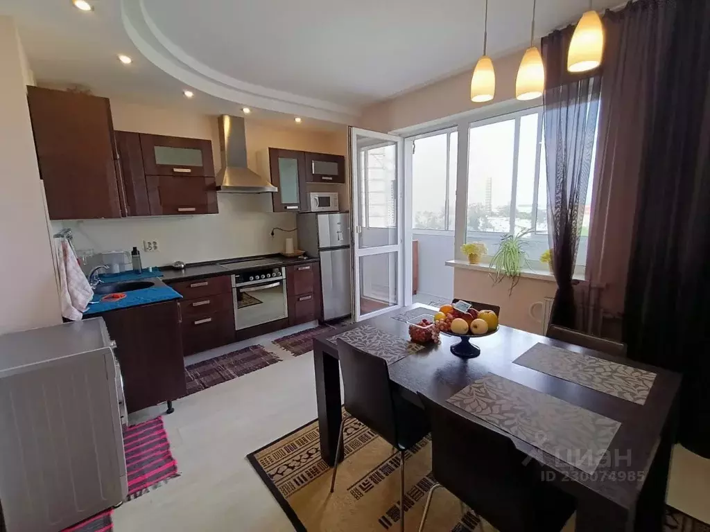 1-к кв. Челябинская область, Челябинск ул. Елькина, 96а (56.0 м) - Фото 2