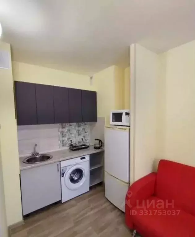 Студия Иркутская область, Иркутск Байкальская ул., 238А (20.0 м) - Фото 1