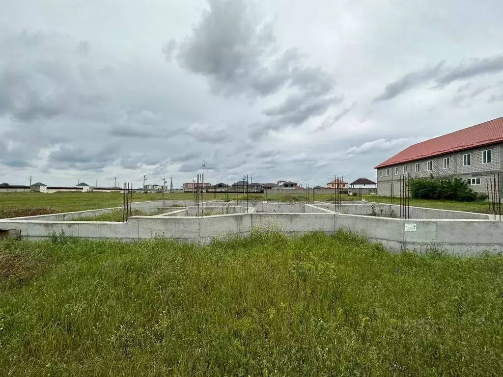 Участок в Чеченская республика, Грозный ул. Охотничья, 14 (6.0 сот.) - Фото 1