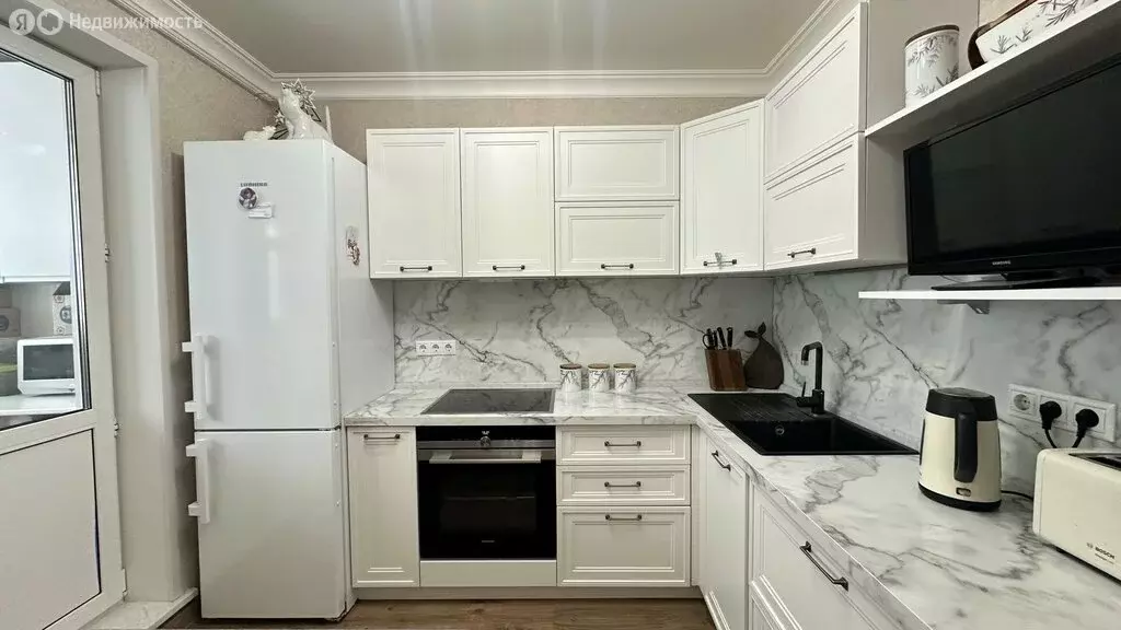 1-комнатная квартира: Московский, улица Бианки, 8к2 (41 м) - Фото 2