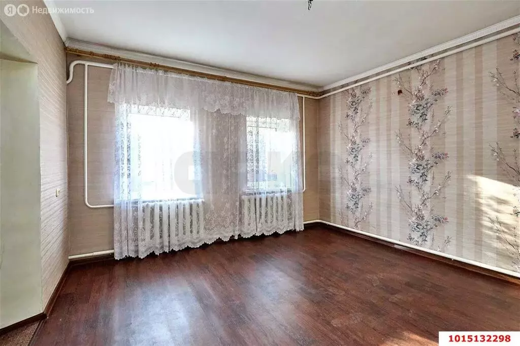 3-комнатная квартира: Краснодар, Центральный внутригородской округ, ... - Фото 1