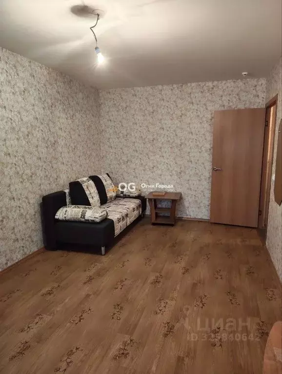 1-к кв. Брянская область, Брянск Угольная ул., 16 (33.0 м) - Фото 1