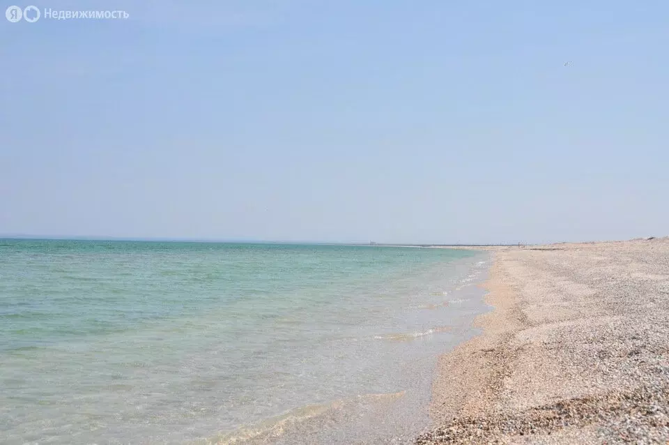 Участок в Черноморский район, Окунёвское сельское поселение, село ... - Фото 1