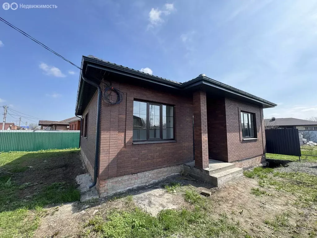 Дом в Новочеркасск, Сарматская улица, 274 (100 м) - Фото 0