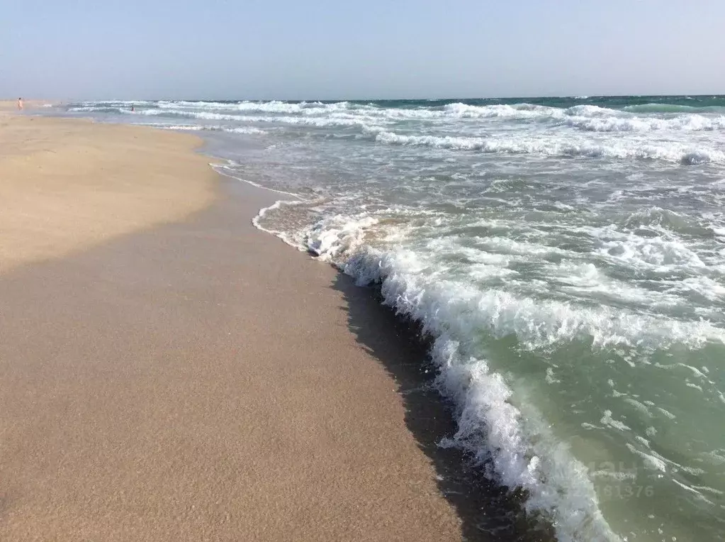 Участок в Крым, Ленинский район, Семисотское с/пос, с. Каменское  (6.0 ... - Фото 1