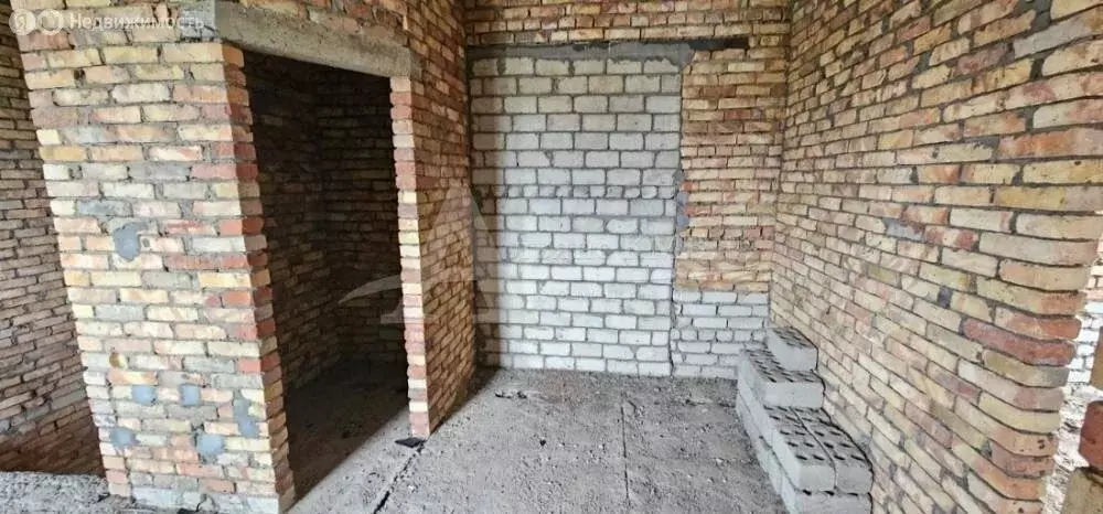 Дом в Минеральные Воды, улица Автомобилистов (160 м) - Фото 0