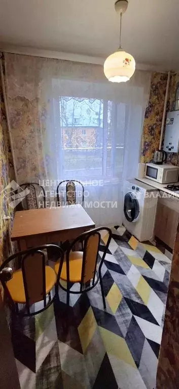 3-к. квартира, 60 м, 2/5 эт. - Фото 1