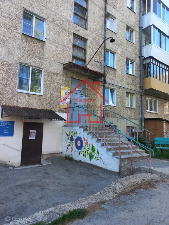Продаётся 4-к квартира, 62.5 м - Фото 1