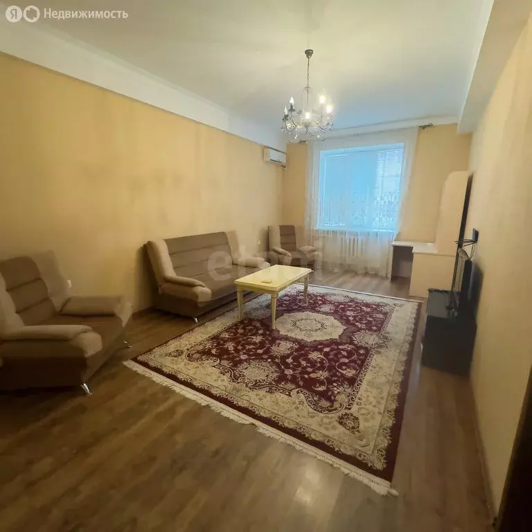 2-комнатная квартира: Махачкала, улица Юсупова, 86 (75.3 м) - Фото 2