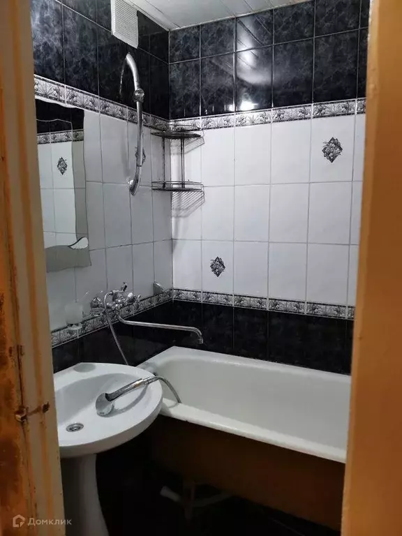 Продаётся 3-к квартира, 63 м - Фото 0