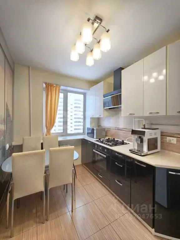 2-к кв. Пермский край, Пермь ул. Строителей, 12 (43.4 м) - Фото 1