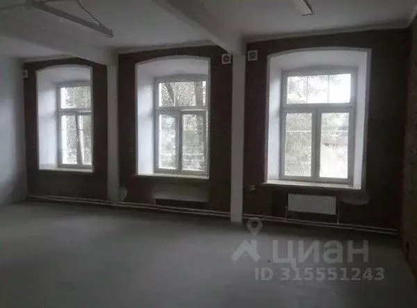 Торговая площадь в Московская область, Чехов ул. Гагарина, 4 (200 м) - Фото 0