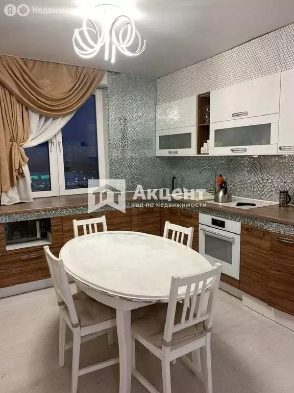 2-комнатная квартира: Кохма, Ивановская улица, 73к2 (65 м) - Фото 1