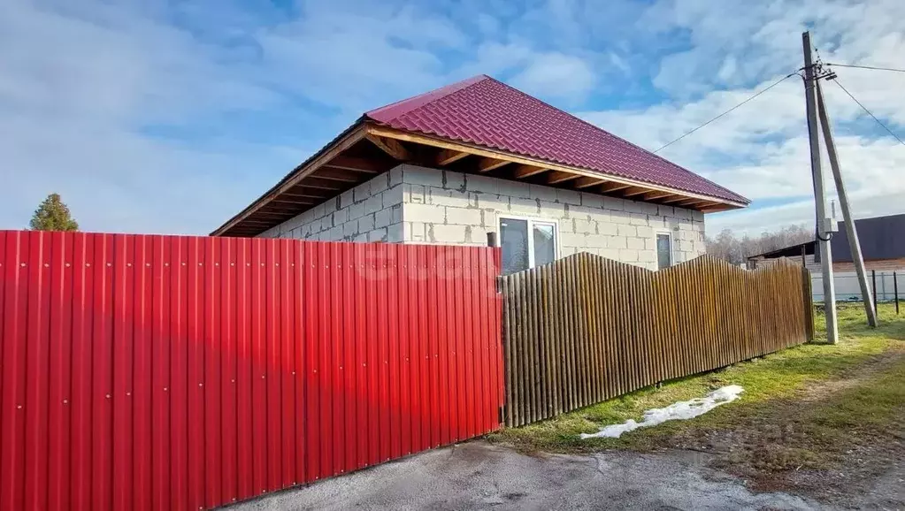 Дом в Тюменская область, Тюмень Светлячок садовое товарищество, ул. ... - Фото 0