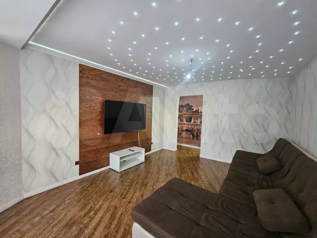 3-к. квартира, 84,5 м, 2/5 эт. - Фото 1