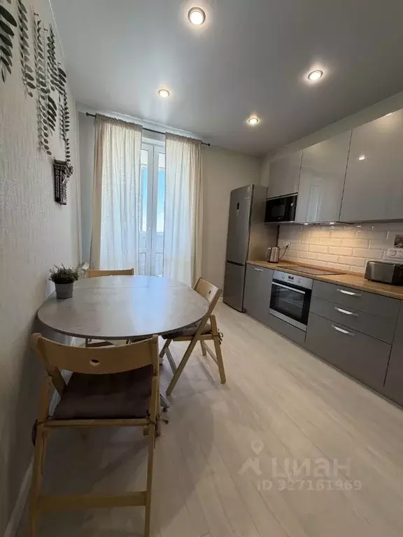 2-к кв. Московская область, Одинцово ул. Белорусская, 10 (67.3 м) - Фото 2