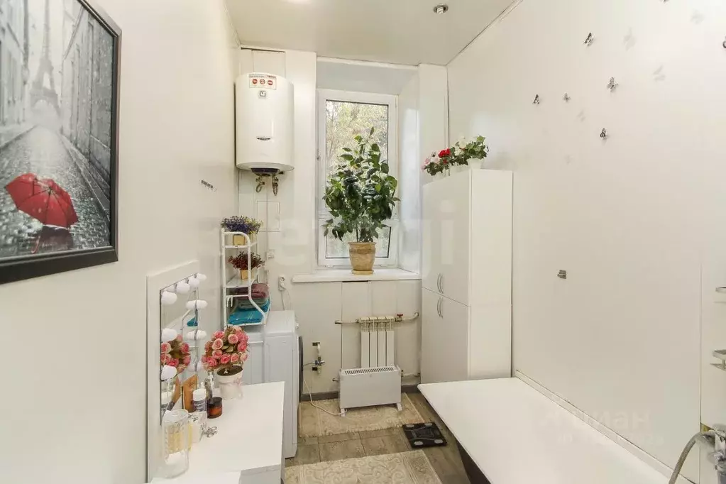 3-к кв. Тюменская область, Тюмень ул. Чернышевского, 2В (81.1 м) - Фото 2