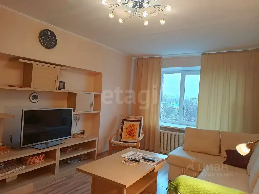 2-к кв. Удмуртия, Ижевск ул. Имени Наговицына, 8 (55.0 м) - Фото 1