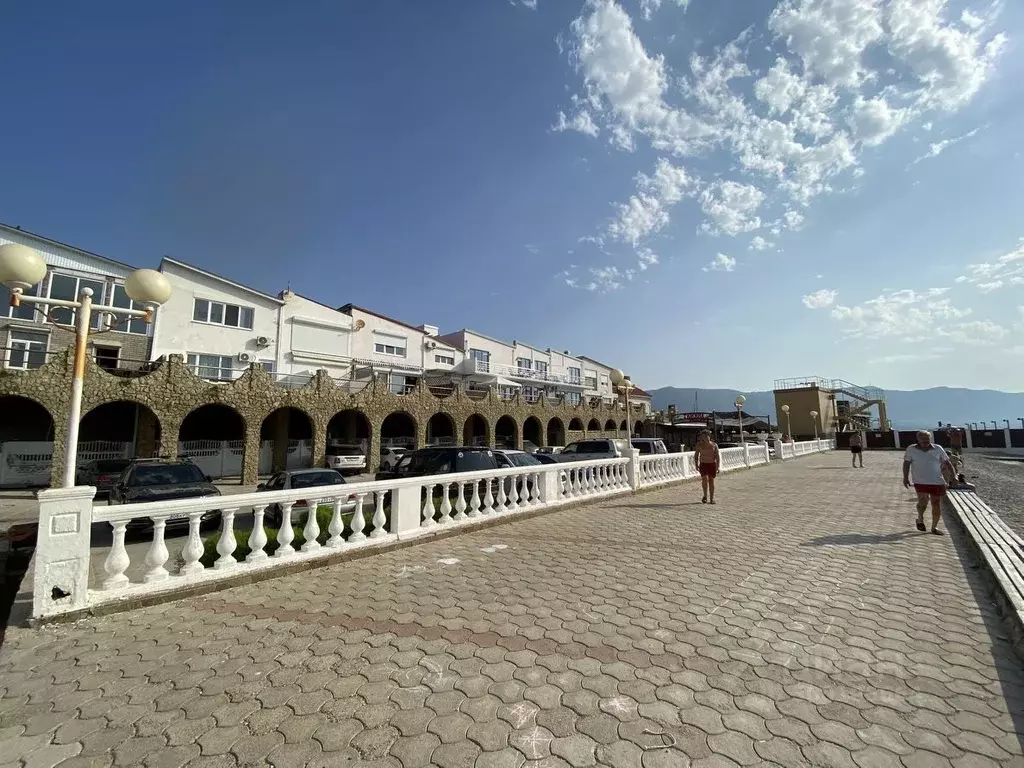 Дом в Краснодарский край, Геленджик ул. Набережная, 5 (60 м) - Фото 1
