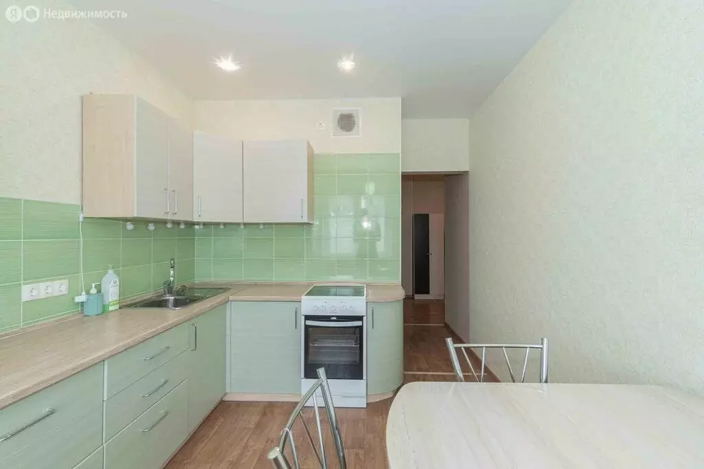 2-комнатная квартира: Владимир, улица Крайнова, 3А (61 м) - Фото 1