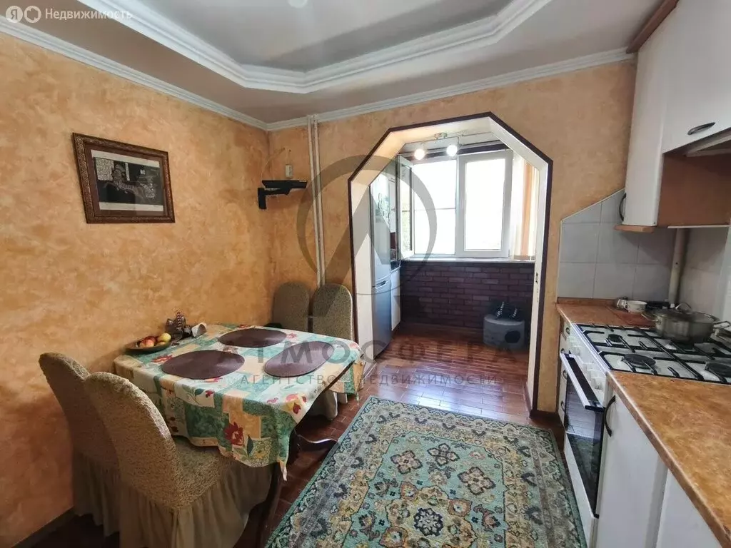 3-комнатная квартира: Туапсе, Ленинградская улица, 11К1 (66.7 м) - Фото 2