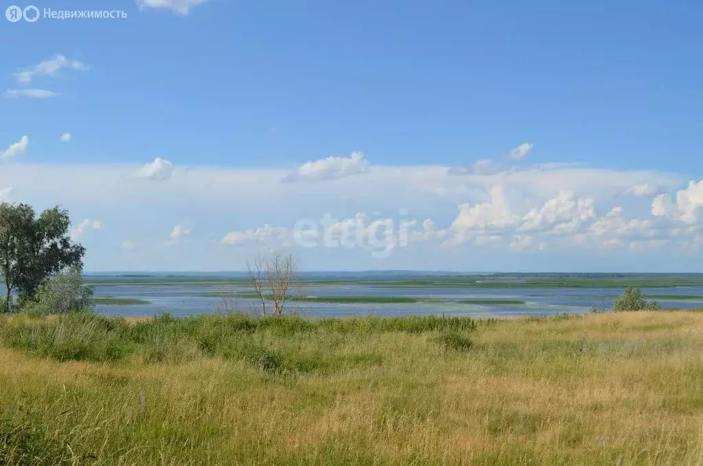 Участок в село Новый Мелькен, Набережная улица (25 м) - Фото 0