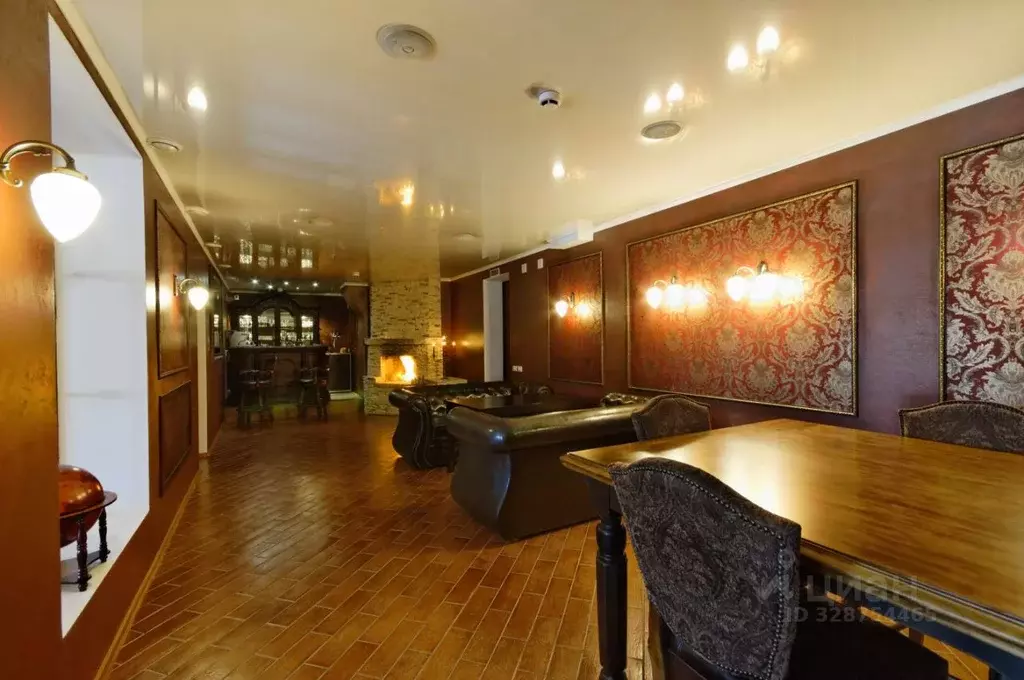 Коттедж в Брянская область, Выгоничский район, Утынское с/пос, с. ... - Фото 1