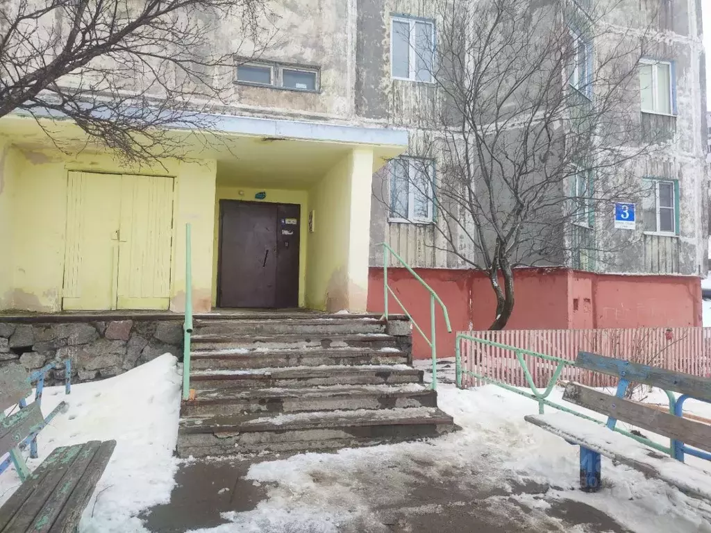 2-к кв. Мурманская область, Полярный ул. Героев Тумана, 3 (48.1 м) - Фото 2