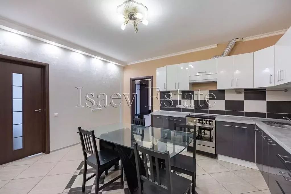 4-к кв. Московская область, Красногорск бул. Красногорский, 24 (109.0 ... - Фото 1