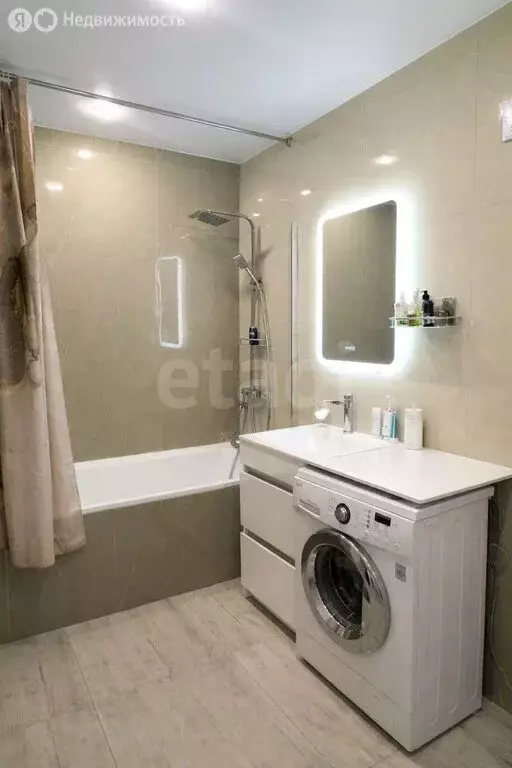 Дом в Благовещенск, микрорайон 5-я Стройка, Молодёжная улица (177 м) - Фото 1