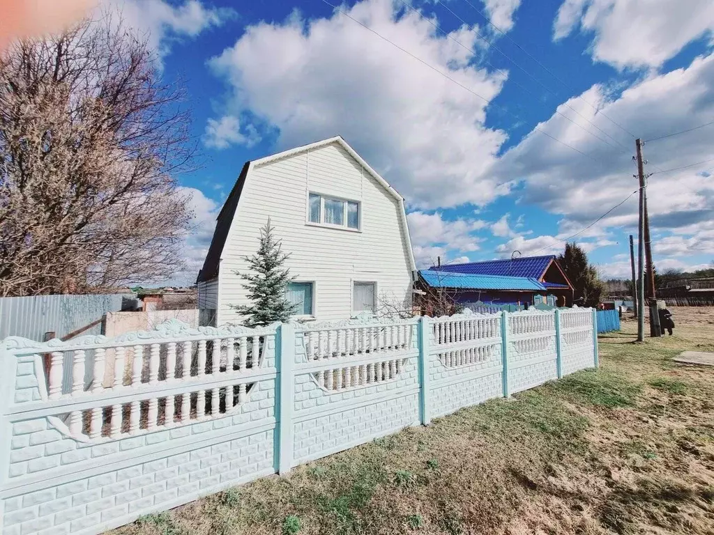 Дом в Свердловская область, Каменский муниципальный округ, с. ... - Фото 1