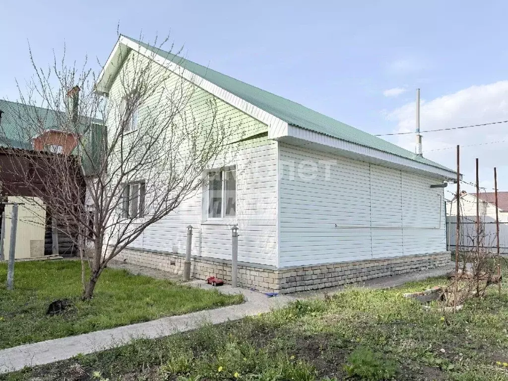 Дом в Ульяновская область, Ульяновск городской округ, с. Карлинское ... - Фото 1