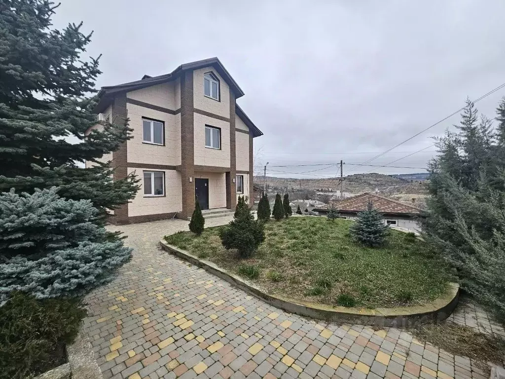 Дом в Севастополь, Севастополь, Балаклава г. ул. Василия Жукова, 87 ... - Фото 0