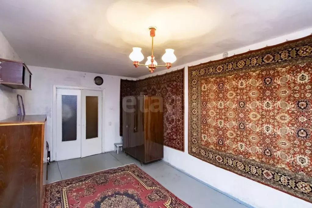 2-к кв. Тюменская область, Тюмень Одесская ул., 44 (50.0 м) - Фото 1