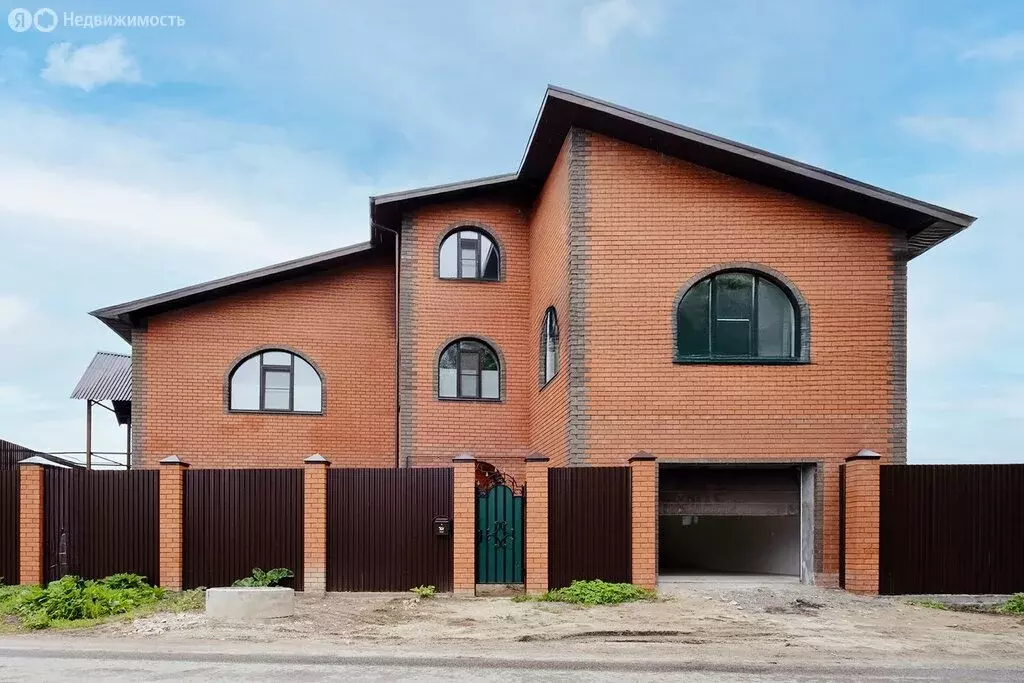 Дом в Балашиха, микрорайон Салтыковка, улица Рудневой, 42/1 (280 м) - Фото 1