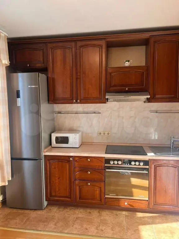 2-к. квартира, 60 м, 4/14 эт. - Фото 0