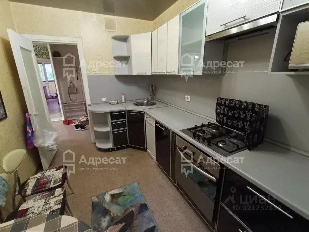 3-к кв. Волгоградская область, Волгоград ул. Янки Купалы, 65 (64.0 м) - Фото 2