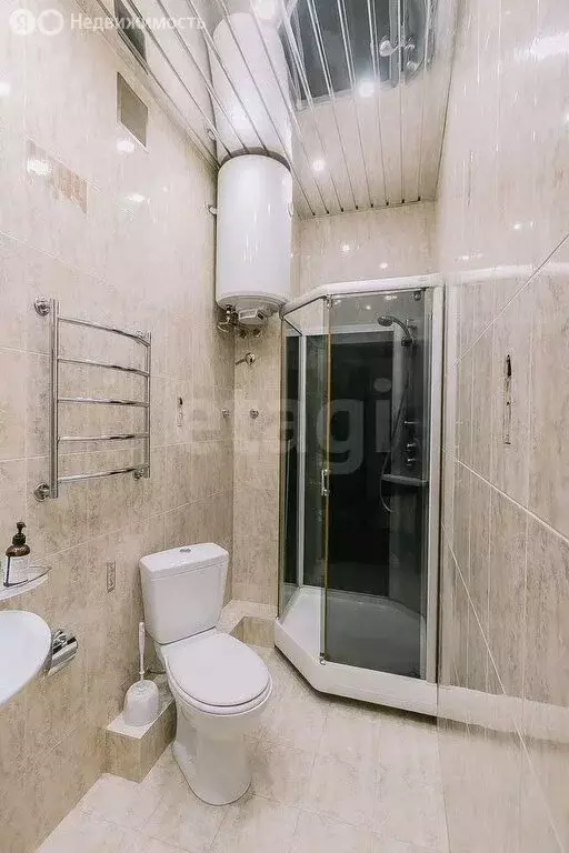 4-комнатная квартира: Новосибирск, улица Фрунзе, 18 (133.2 м) - Фото 0
